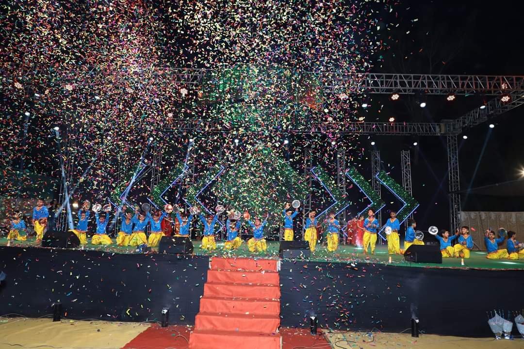  Send us a message for your personalized event booking.